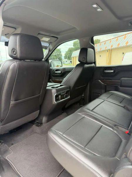 2020 GMC Sierra 1500 2WD Crew Cab Short Box SLT