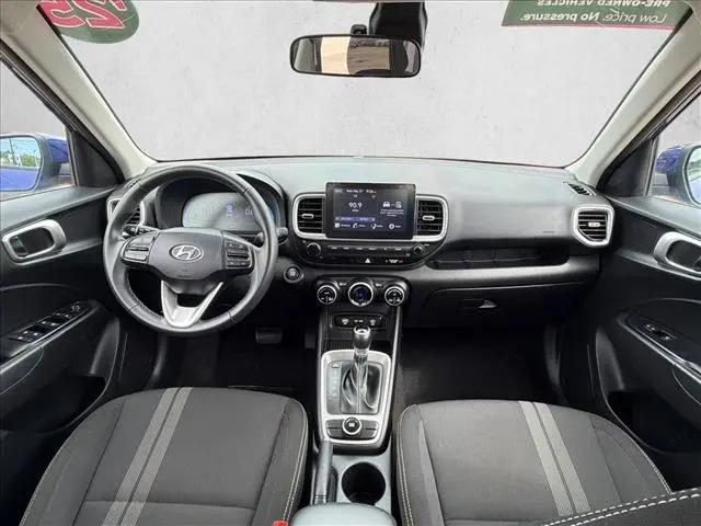 2025 Hyundai Venue SEL
