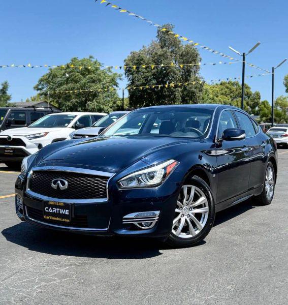 2019 INFINITI Q70 3.7 LUXE