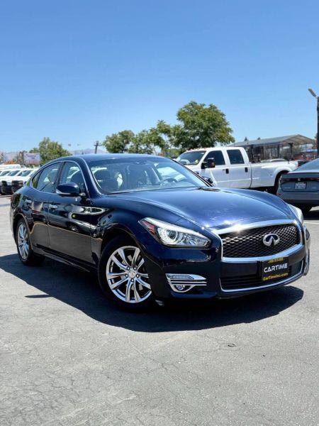 2019 INFINITI Q70 3.7 LUXE