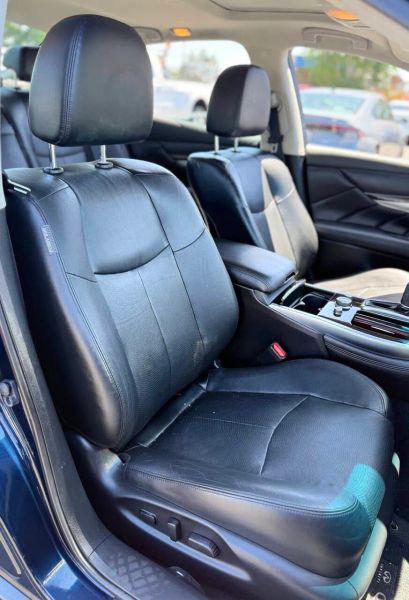 2019 INFINITI Q70 3.7 LUXE