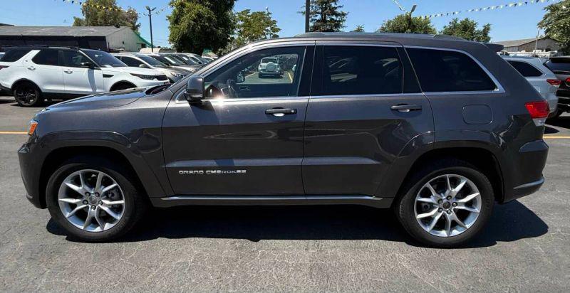 2016 Jeep Grand Cherokee Summit