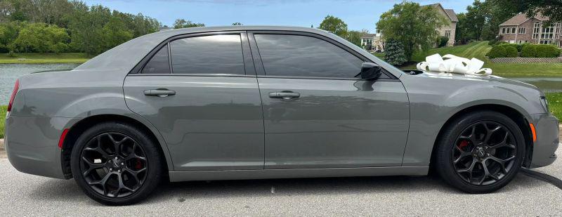 2019 Chrysler 300 Touring