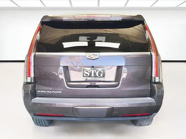 2016 Cadillac Escalade Platinum