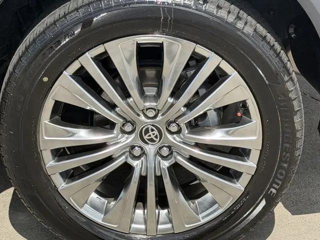 2024 Toyota Venza Limited