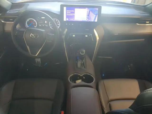 2024 Toyota Venza XLE