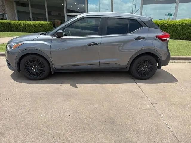 2018 Nissan Kicks S