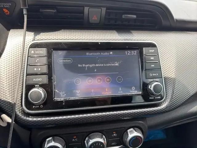 2018 Nissan Kicks S