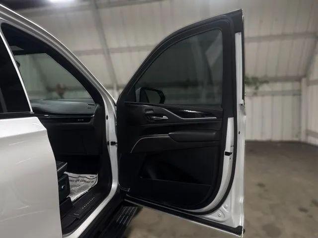 2021 Cadillac Escalade 4WD Sport
