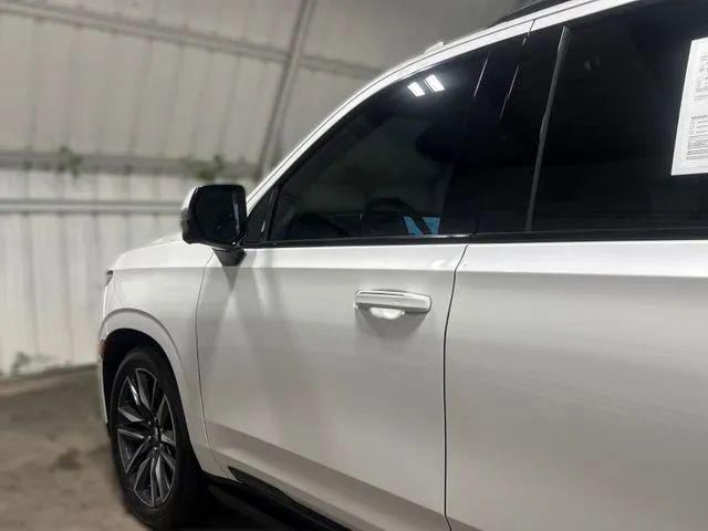 2021 Cadillac Escalade 4WD Sport