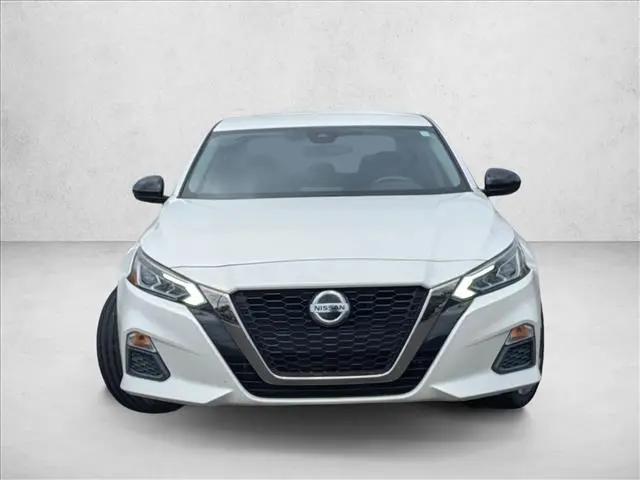 2020 Nissan Altima SR FWD