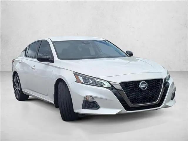 2020 Nissan Altima SR FWD