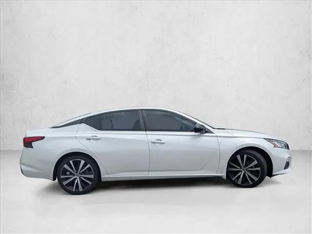 2020 Nissan Altima SR FWD