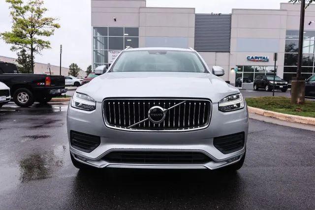 2020 Volvo XC90 T6 Momentum 7 Passenger