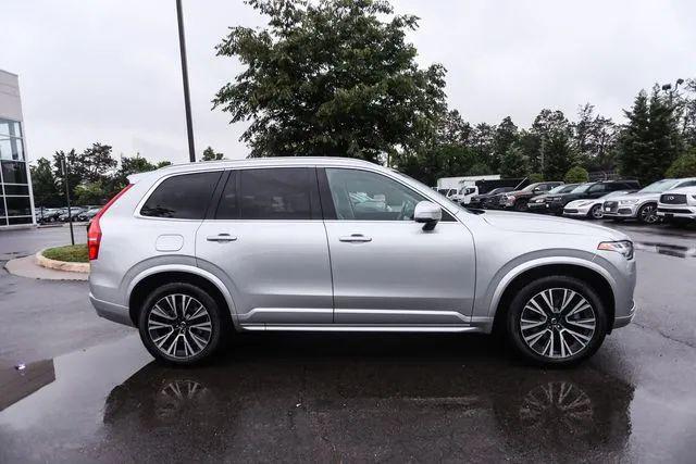 2020 Volvo XC90 T6 Momentum 7 Passenger