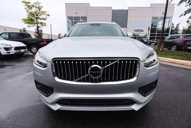 2020 Volvo XC90 T6 Momentum 7 Passenger