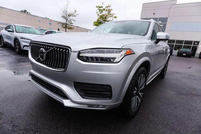 2020 Volvo XC90 T6 Momentum 7 Passenger