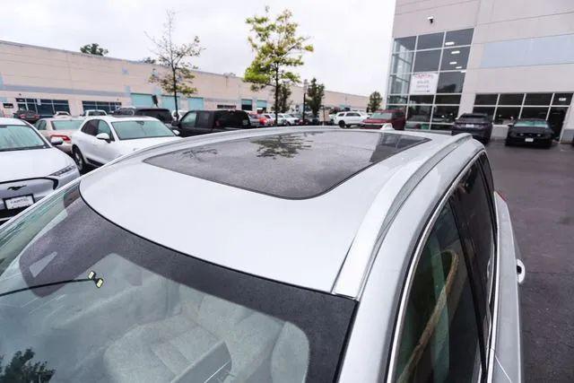 2020 Volvo XC90 T6 Momentum 7 Passenger