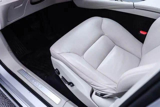 2020 Volvo XC90 T6 Momentum 7 Passenger