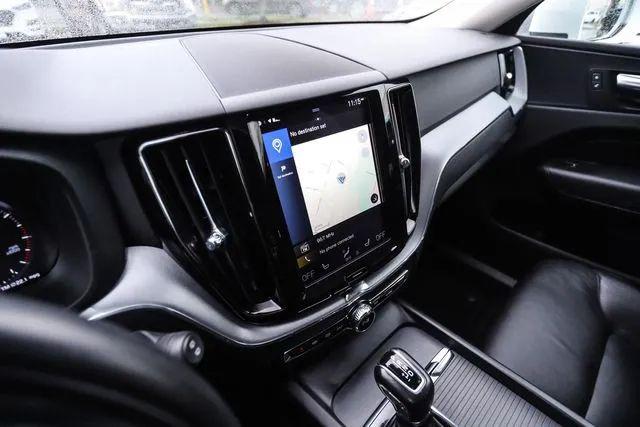 2020 Volvo XC60 T5 Momentum