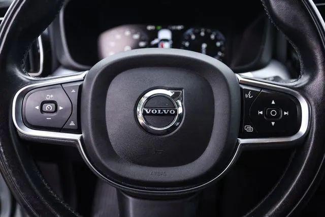 2020 Volvo XC60 T5 Momentum