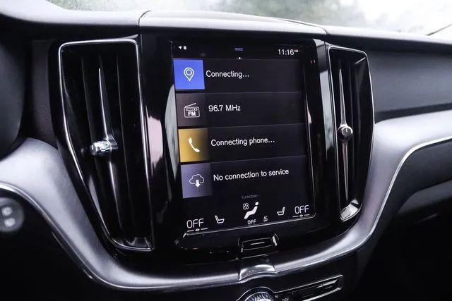 2020 Volvo XC60 T5 Momentum