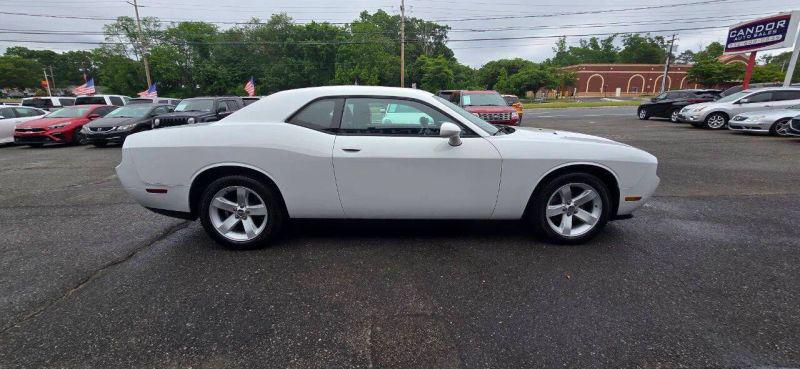 2014 Dodge Challenger SXT