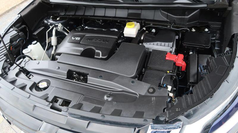 2022 Nissan Pathfinder SL 2WD