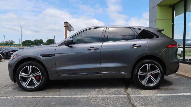 2017 Jaguar F-PACE S