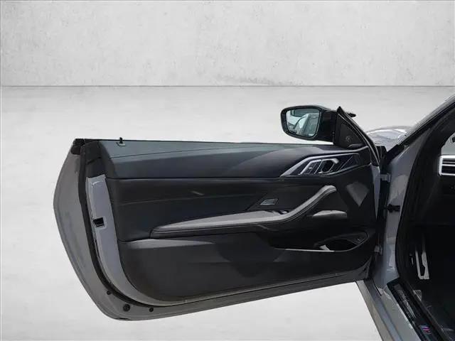 2025 BMW M4 M440i