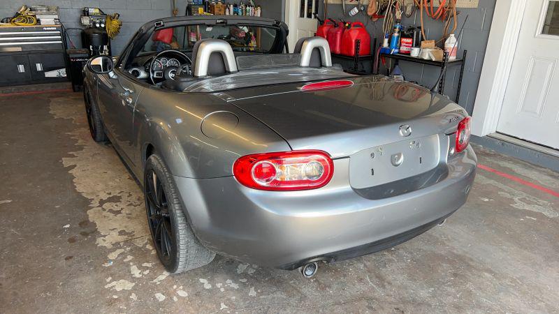 2012 Mazda MX-5 Touring