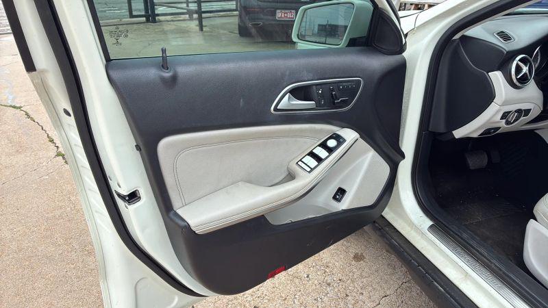 2015 Mercedes-Benz GLA-CLASS GLA 250 GLA 250