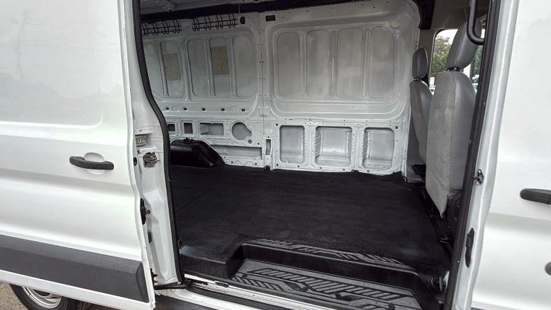2015 Ford Transit Medium Roof w/Sliding Side Door w/LWB