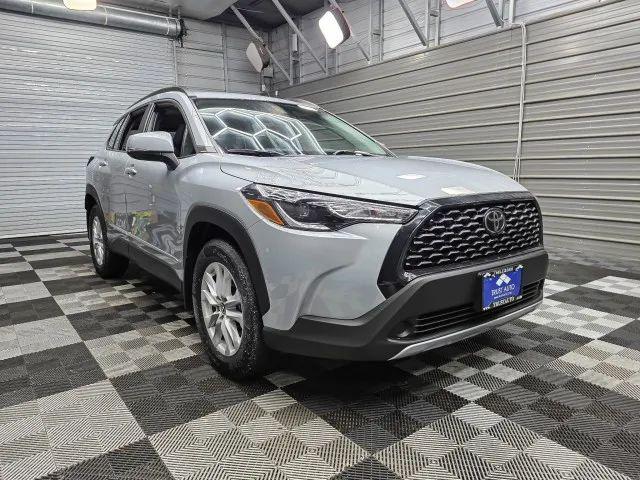 2022 Toyota Corolla Cross LE