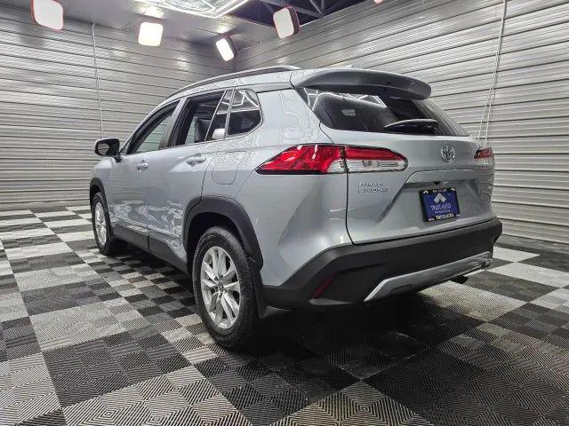 2022 Toyota Corolla Cross LE