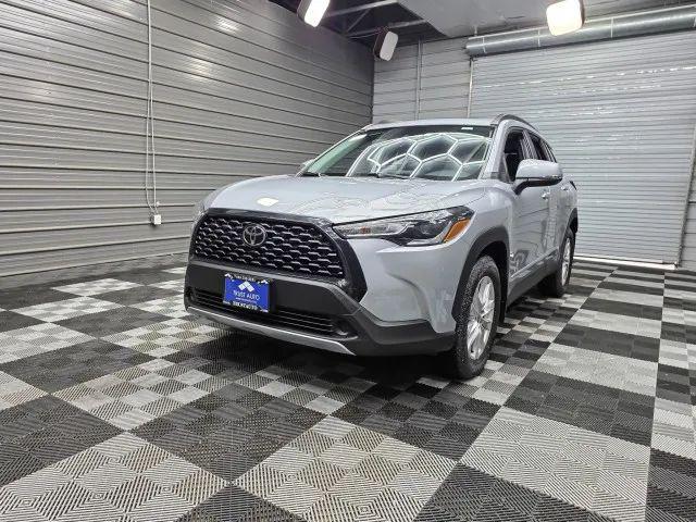 2022 Toyota Corolla Cross LE