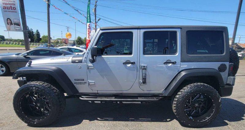 2015 Jeep Wrangler Unlimited Sport