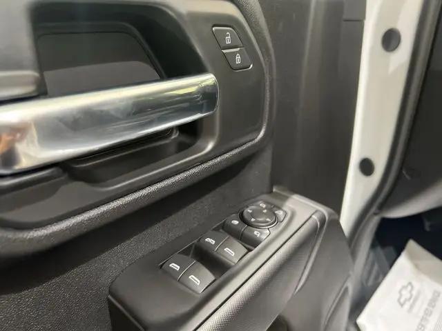 2026 Chevrolet Silverado 2500HD Crew Cab, Standard Bed, WT, 4WD