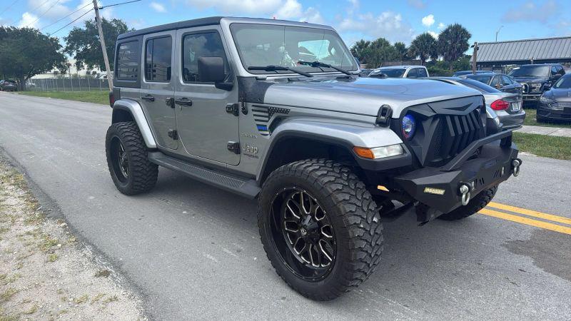 2020 Jeep Wrangler Sahara 4x4
