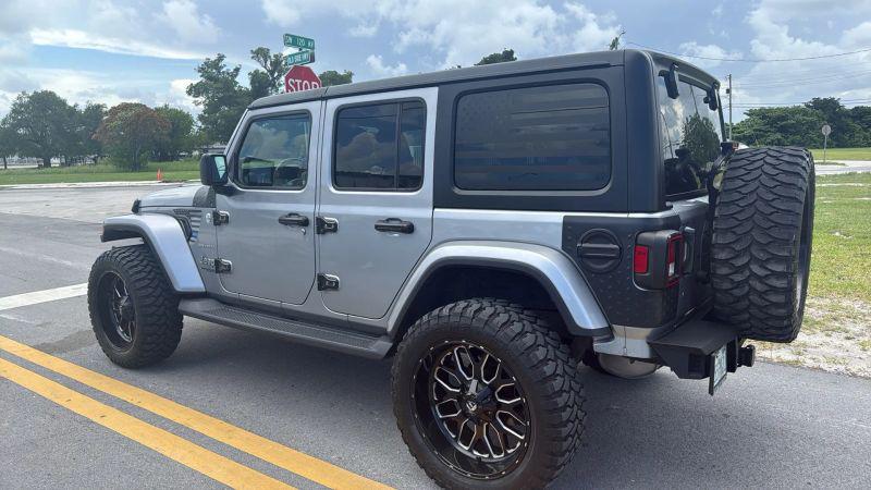2020 Jeep Wrangler Sahara 4x4