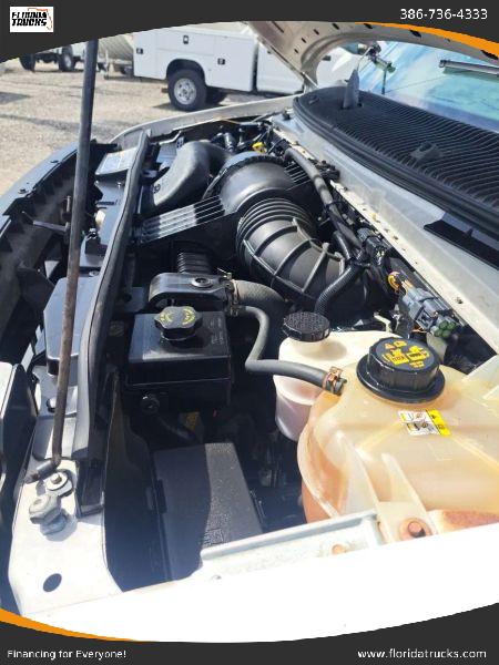 2009 Ford E-350 Super Duty Commercial