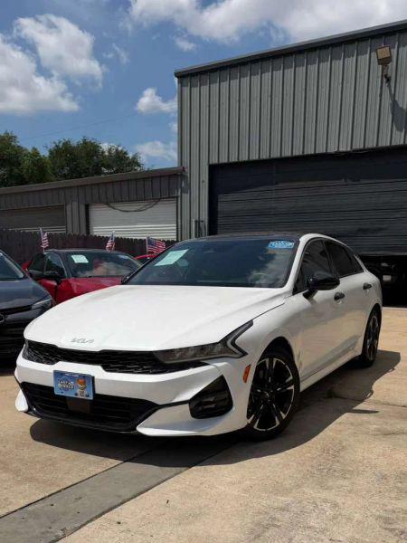 2024 Kia K5 GT-Line