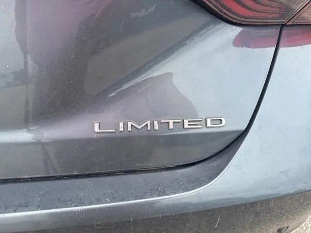 2019 Toyota Avalon XLE