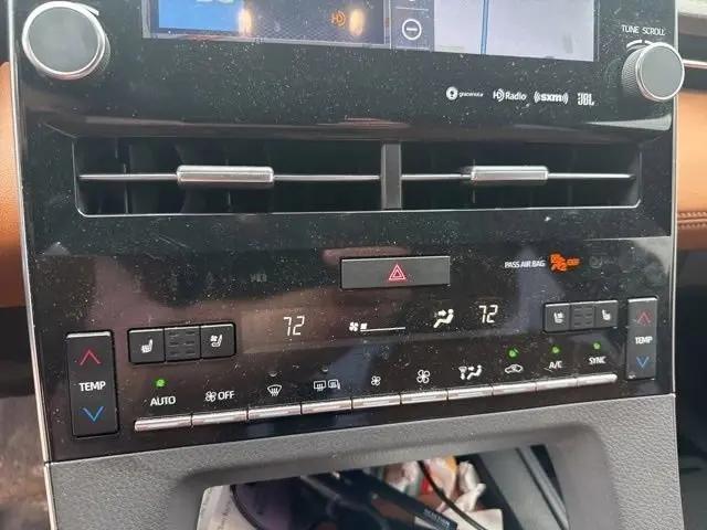 2019 Toyota Avalon XLE
