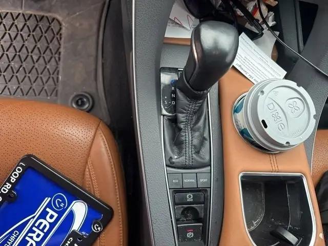 2019 Toyota Avalon XLE