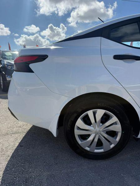 2025 Nissan Versa 1.6 S