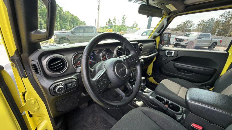 2022 Jeep Wrangler Unlimited High Tide 4x4
