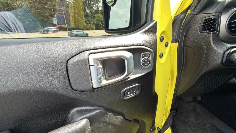 2022 Jeep Wrangler Unlimited High Tide 4x4