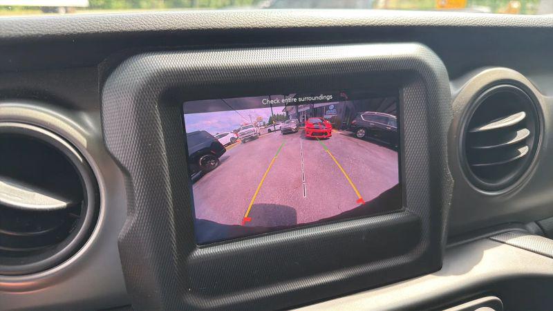 2022 Jeep Wrangler Unlimited High Tide 4x4