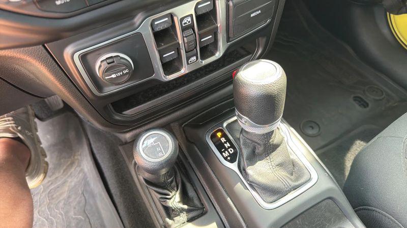 2022 Jeep Wrangler Unlimited High Tide 4x4